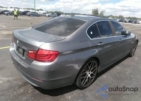 2013 BMW 528I из США, поврежденный, VIN WBAXG5C51DDY34935